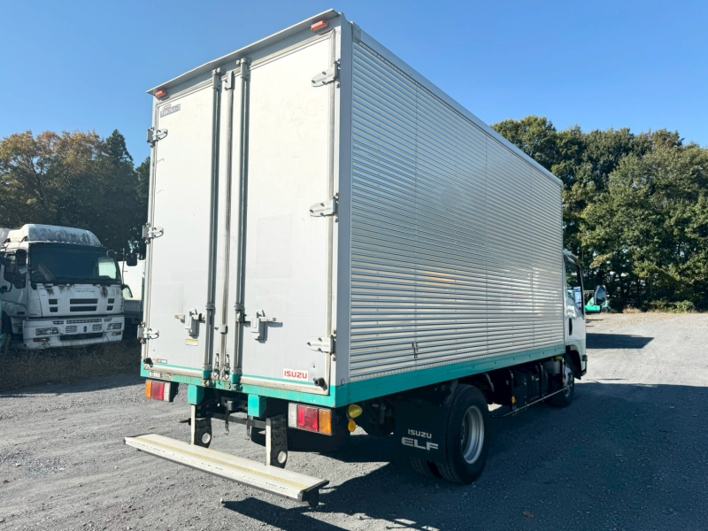 いすゞ バン車|中古トラックの販売・買取・査定のアイナビ