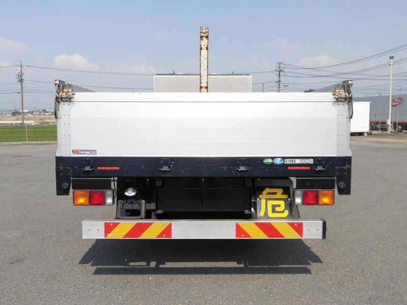 令和元年　三菱   4tアルミ平　62ワイド　床鉄板　240馬力|中古トラックの販売・買取・査定のアイナビ