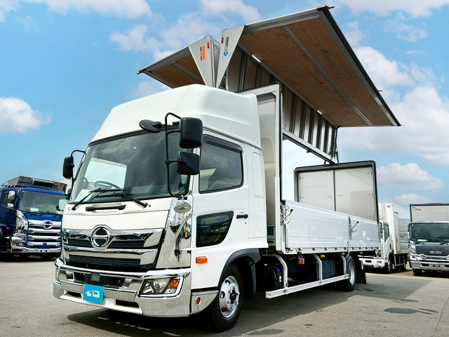 ハイルーフ フルキャブ/ベッド付き 6速MT  4t 8t 中型 バン 箱車|中古トラックの販売・買取・査定のアイナビ