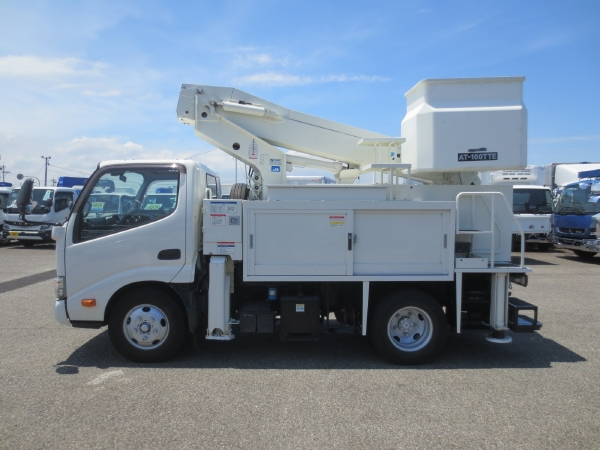 日野デュトロ高所作業車|中古トラックの販売・買取・査定のアイナビ
