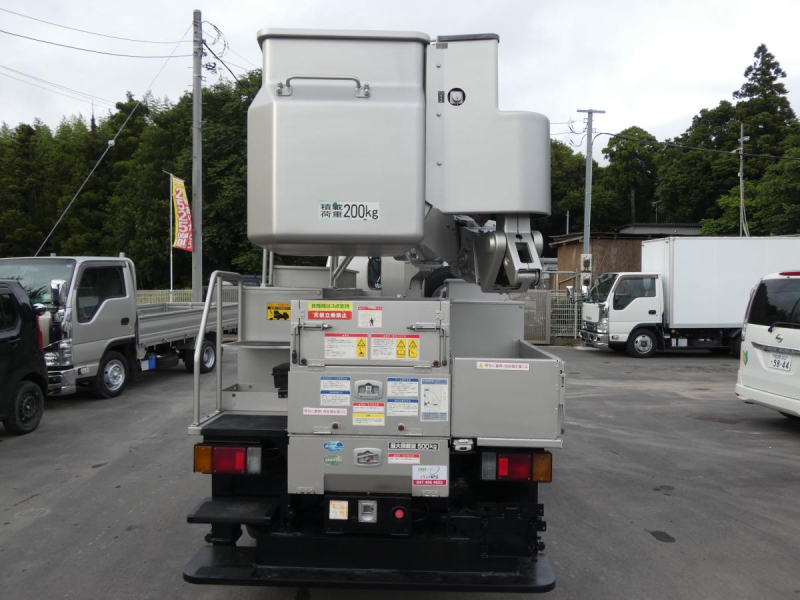 H24 高所作業車 タダノAT-100TTE 260605|中古トラックの販売・買取・査定のアイナビ