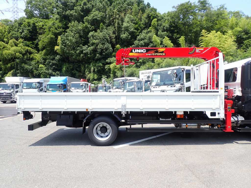 増トン　7.8t　ユニック　4段　ワイドキャブ　240PS　6速|中古トラックの販売・買取・査定のアイナビ
