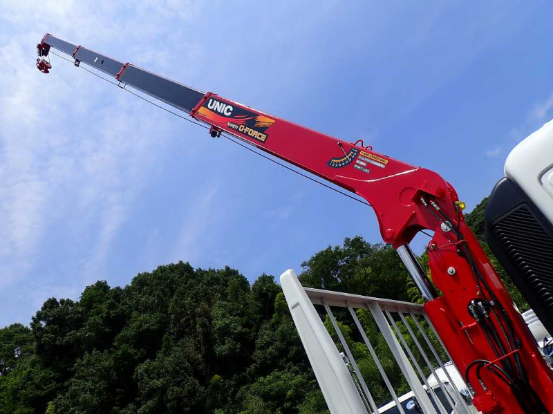 増トン　7.8t　ユニック　4段　ワイドキャブ　240PS　6速|中古トラックの販売・買取・査定のアイナビ