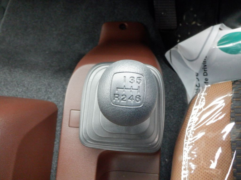 R7　レンジャー　増トンアームロール|中古トラックの販売・買取・査定のアイナビ