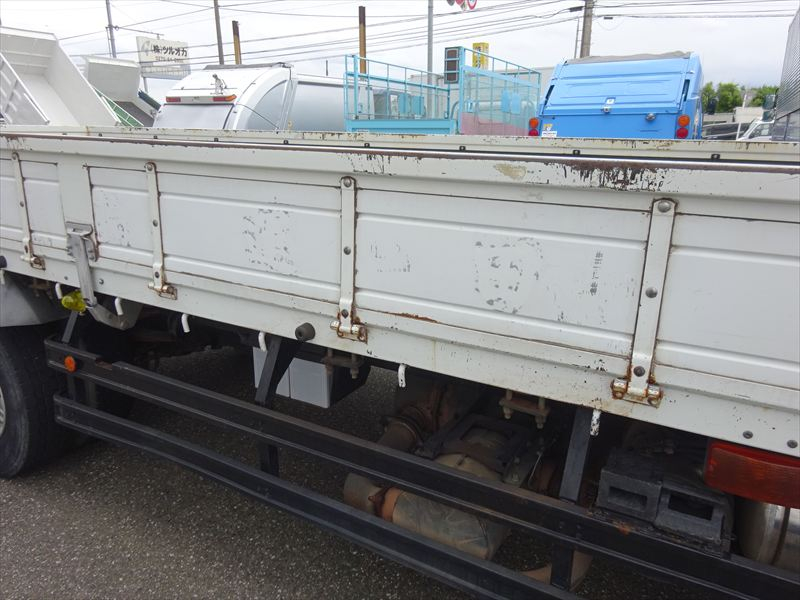 増トン　5.7m　標準|中古トラックの販売・買取・査定のアイナビ
