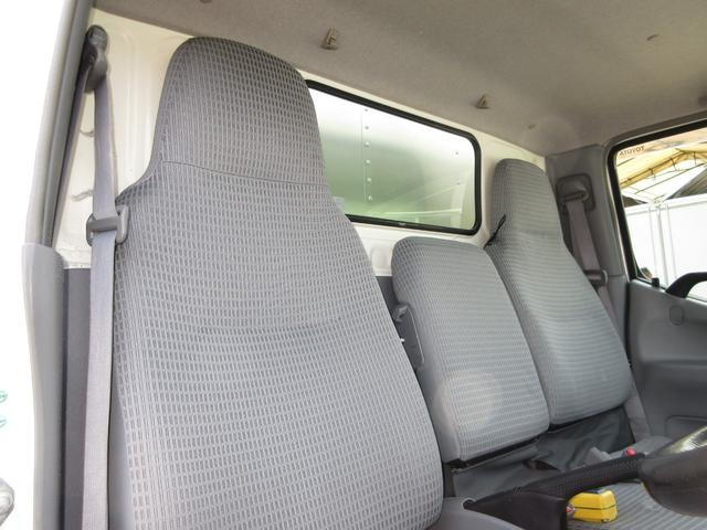 トヨタ バン車|中古トラックの販売・買取・査定のアイナビ