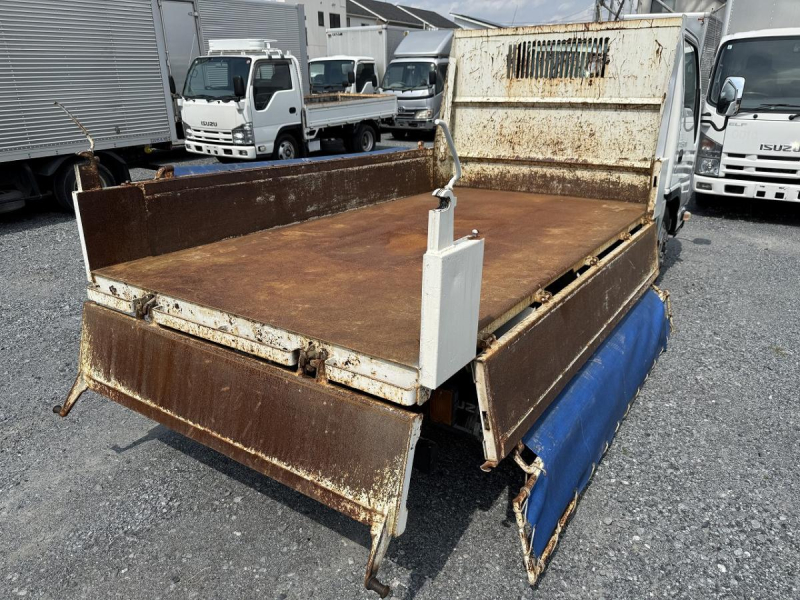 2t積・極東強化ダンプ・AT|中古トラックの販売・買取・査定のアイナビ