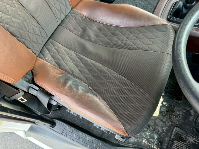 日野 トラクタ|中古トラックの販売・買取・査定のアイナビ
