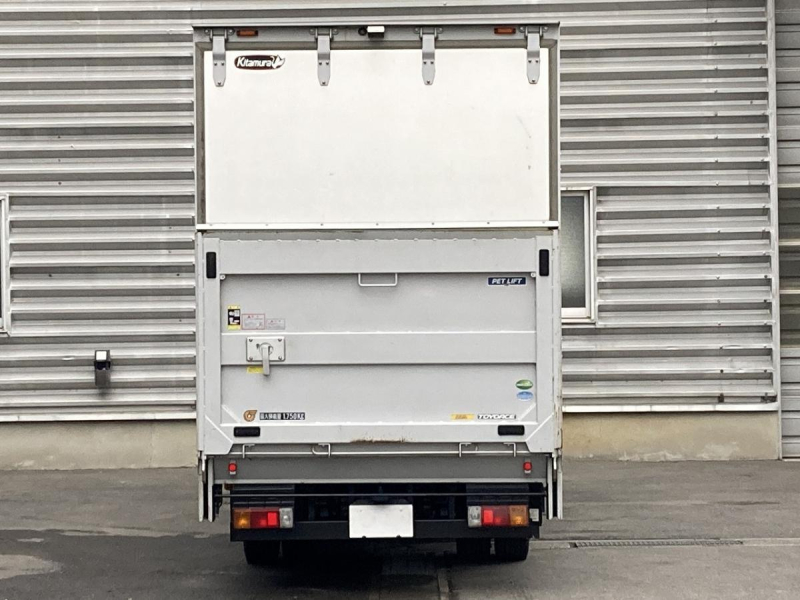 1.75t積・アルミバン・AT・垂直パワーゲート600kg|中古トラックの販売・買取・査定のアイナビ