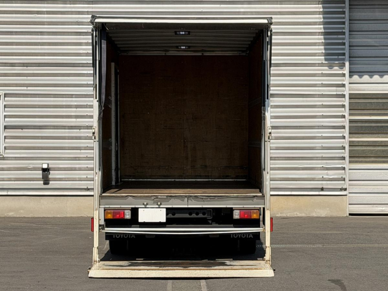 3t積・パネルバン・AT・垂直パワーゲート600kg|中古トラックの販売・買取・査定のアイナビ