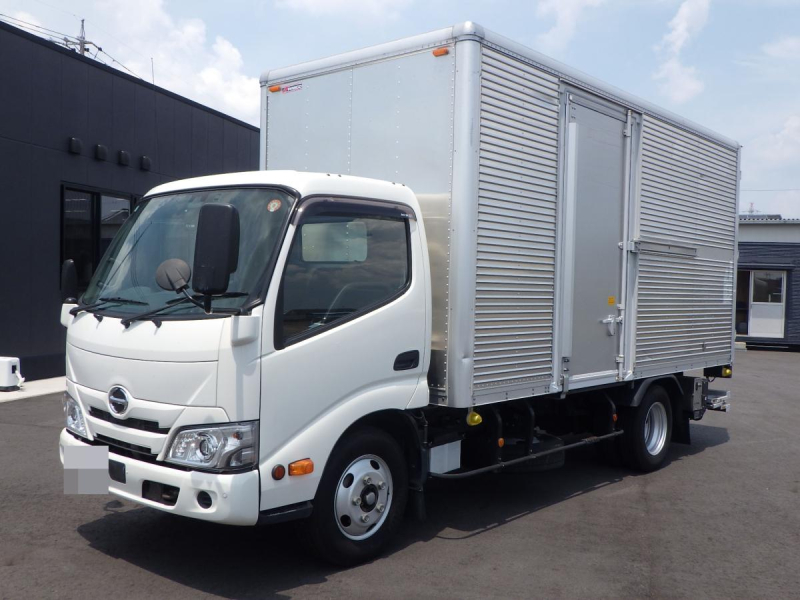 標準ロング 全低床 格納ゲート 車輌総重量5,575kg 車検R9.3月迄|中古トラックの販売・買取・査定のアイナビ