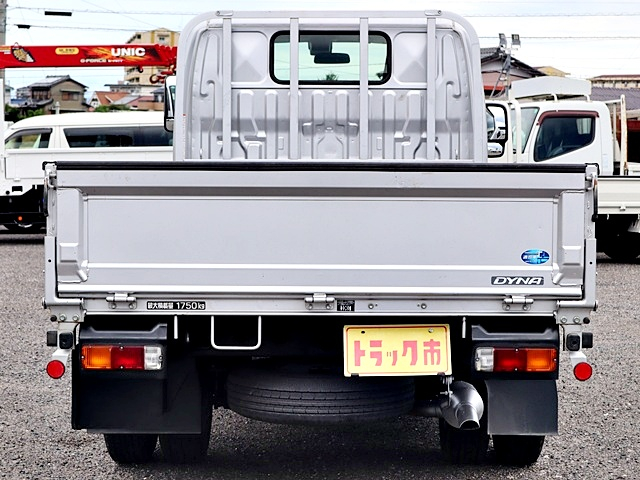 平ボディ　積載1750kg|中古トラックの販売・買取・査定のアイナビ