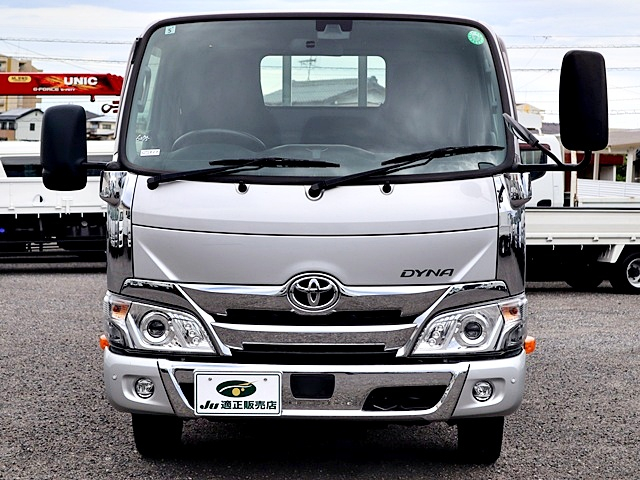 平ボディ　積載1750kg|中古トラックの販売・買取・査定のアイナビ