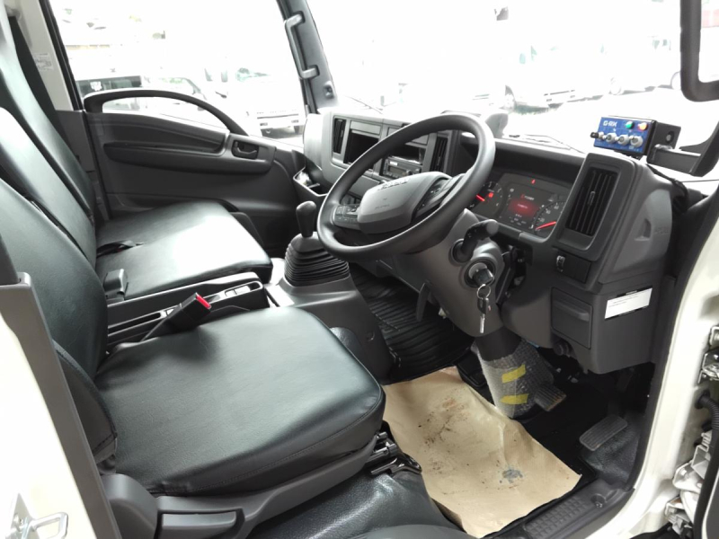 新車3年待ちの現実…R7年エルフ未使用、新明和回転ダンプ|中古トラックの販売・買取・査定のアイナビ
