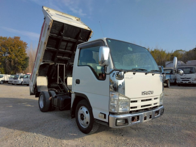 H25年　いすゞ エルフ 3t 低床 強化ダンプ　No.1029|中古トラックの販売・買取・査定のアイナビ