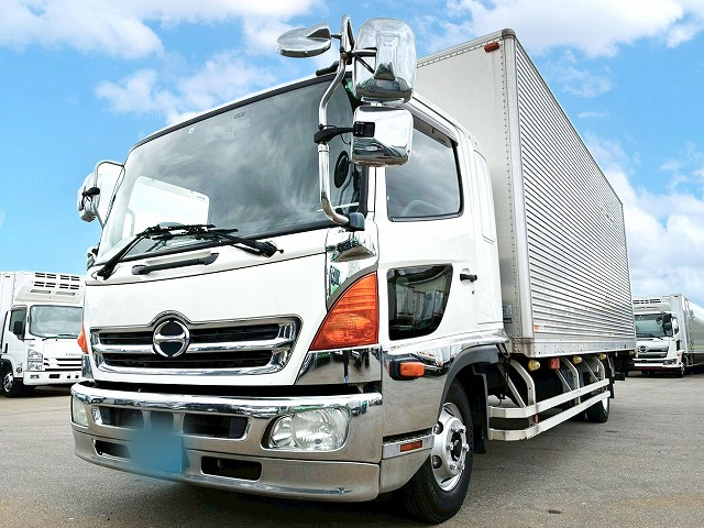 210馬力 6速マニュアル MT 4t 8t 中型 ドライバン 箱車|中古トラックの販売・買取・査定のアイナビ