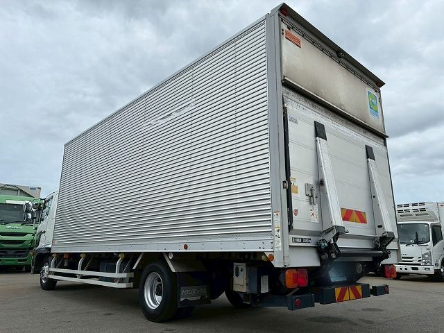 210馬力 6速マニュアル MT 4t 8t 中型 ドライバン 箱車|中古トラックの販売・買取・査定のアイナビ