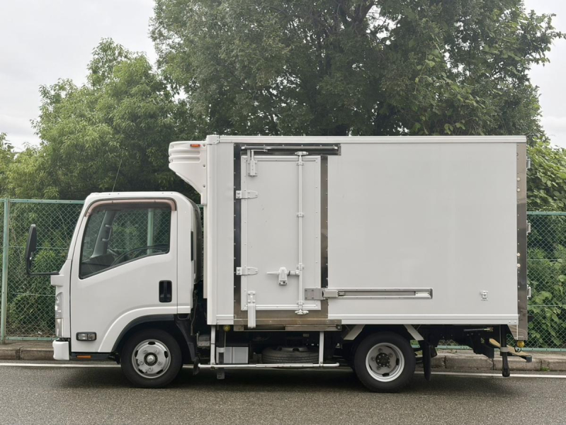平成28年式 TPG-NLR85AN 積載2t-30度設定 サイドドア付 冷凍車|中古トラックの販売・買取・査定のアイナビ