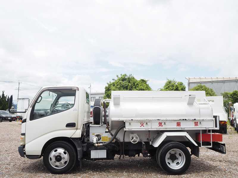 トヨタ ダイナ タンクローリー 消防書類有り 2KL|中古トラックの販売・買取・査定のアイナビ