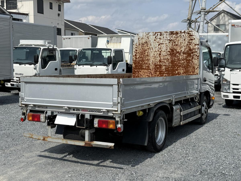 2t積・平ボディ・標準セミロング・6MT・5t未満|中古トラックの販売・買取・査定のアイナビ