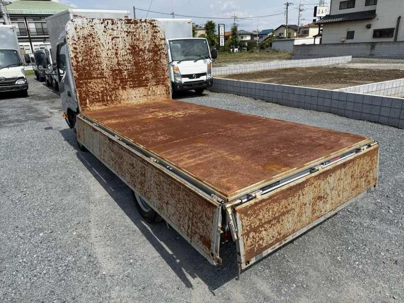 2t積・平ボディ・標準セミロング・6MT・5t未満|中古トラックの販売・買取・査定のアイナビ