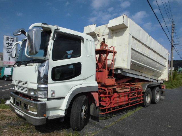 22tアームロール　新明和　2デフ　箱付き　脱着コンテナ専用車|中古トラックの販売・買取・査定のアイナビ
