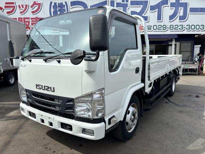 標準ロング平ボディー 積載4000kg|中古トラックの販売・買取・査定のアイナビ