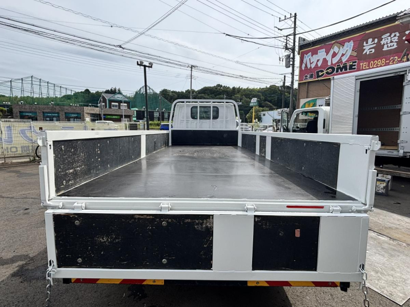 標準ロング平ボディー 積載4000kg|中古トラックの販売・買取・査定のアイナビ