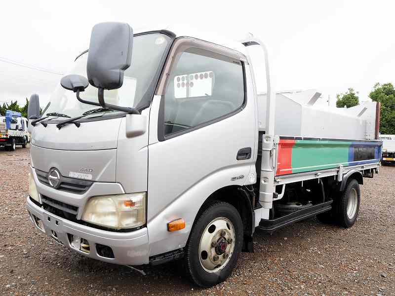 日野デュトロ4WDタンクローリー2KL|中古トラックの販売・買取・査定のアイナビ