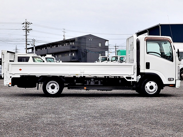 垂直式パワーゲート　平ボディ　積載2t　ワイドロング　全低床|中古トラックの販売・買取・査定のアイナビ