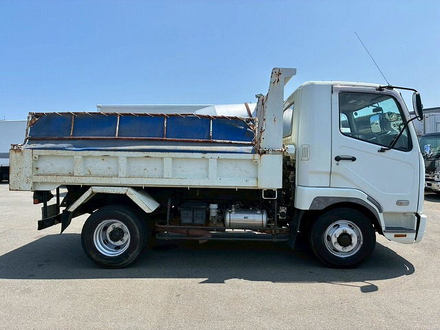 Fゲートフラットゲート新明和工業210馬力6速MT4t8t|中古トラックの販売・買取・査定のアイナビ