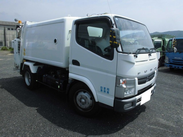 3.3T パッカー車 塵芥車 回転式 ダンプ式 清掃車 5.1立米|中古トラックの販売・買取・査定のアイナビ