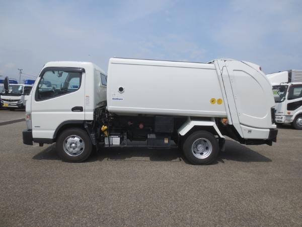 三菱キャンター巻込み式パッカー車|中古トラックの販売・買取・査定のアイナビ