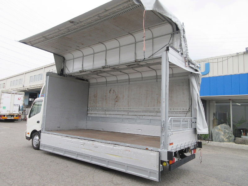 ★5010*2080*2300★超ロング★シート新品交換★積載2000kg★|中古トラックの販売・買取・査定のアイナビ