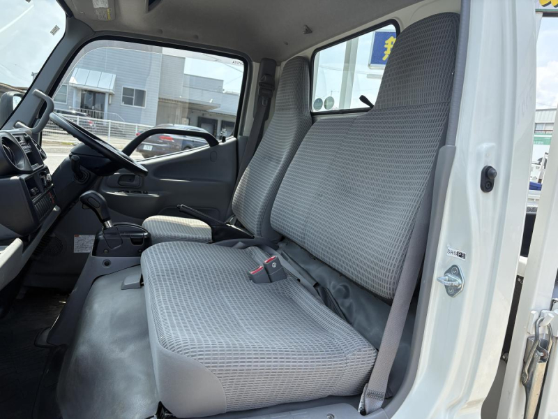 H26 トヨエース　セミロング　2t|中古トラックの販売・買取・査定のアイナビ