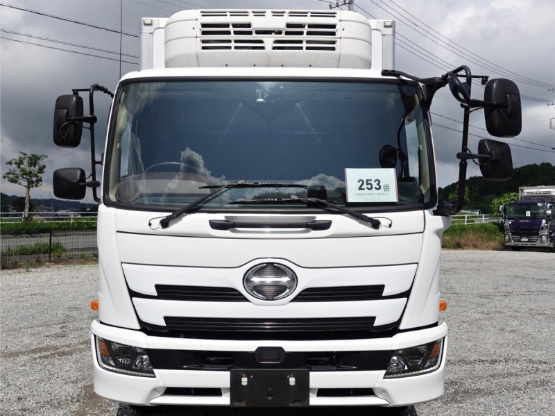 パワーゲート増トンワイド低温冷蔵冷凍|中古トラックの販売・買取・査定のアイナビ
