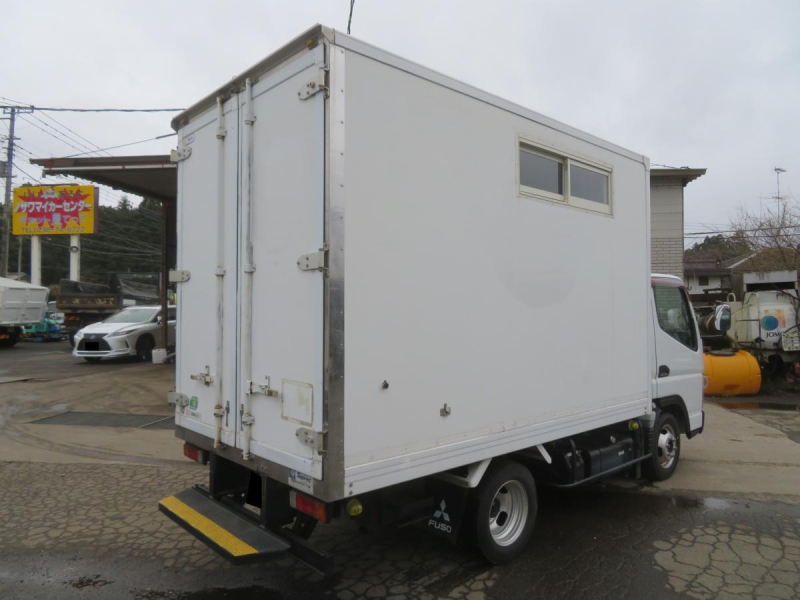 車検付H24年キャンターATキッチンカー装備品新品キャビン塗装済|中古トラックの販売・買取・査定のアイナビ