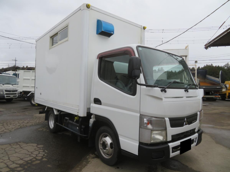 車検付H24年キャンターATキッチンカー装備品新品キャビン塗装済|中古トラックの販売・買取・査定のアイナビ