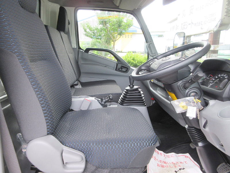 ★4450*2090*2220★積載3000kg★ワイドロング★未使用車★|中古トラックの販売・買取・査定のアイナビ