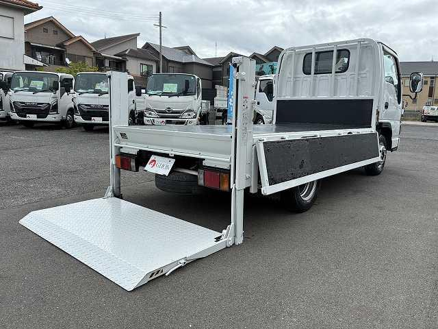 いすゞ 平ボディ|中古トラックの販売・買取・査定のアイナビ