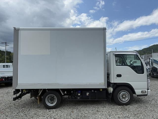 いすゞ バン車|中古トラックの販売・買取・査定のアイナビ
