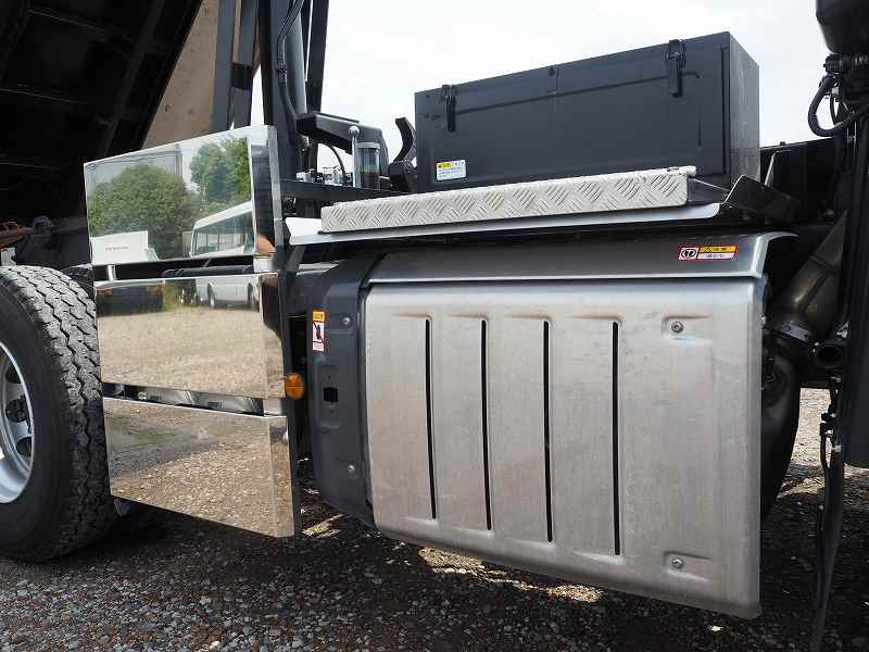 三菱ふそう スーパーグレート  5.4×2.35m 新明和製 ダンプ|中古トラックの販売・買取・査定のアイナビ