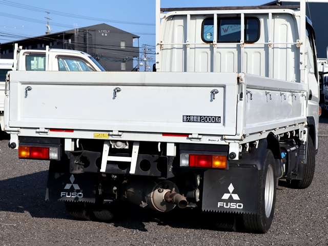 平ボディ　積載2t|中古トラックの販売・買取・査定のアイナビ