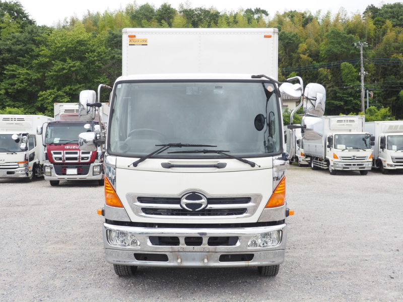 日野 バン車 レンジャープロ|中古トラックの販売・買取・査定のアイナビ