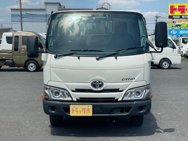 トヨタ 平ボディ|中古トラックの販売・買取・査定のアイナビ