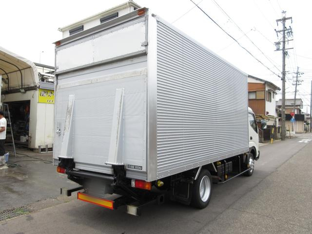 トヨタ バン車|中古トラックの販売・買取・査定のアイナビ