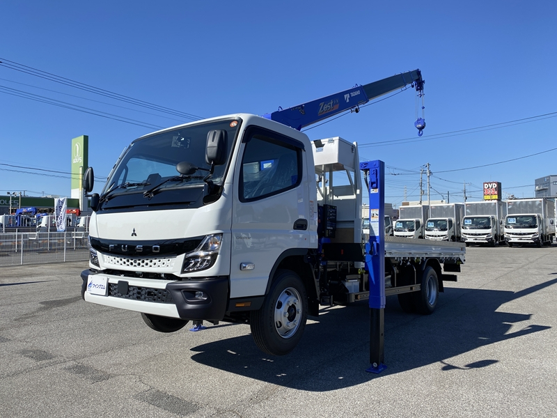 キャンター　ワイド超ロング　タダノ4段　ＨＩジャッキ　積載3,250ｋg|中古トラックの販売・買取・査定のアイナビ