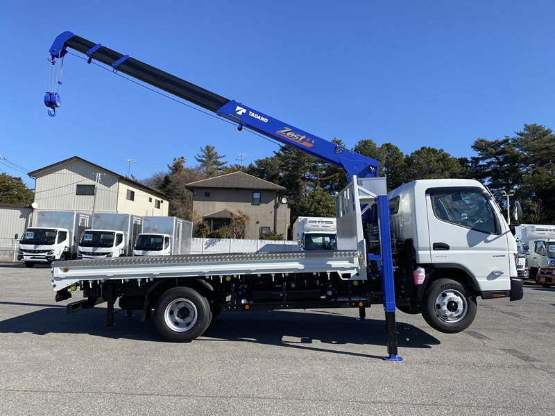 キャンター　ワイド超ロング　タダノ4段　ＨＩジャッキ　積載3,250ｋg|中古トラックの販売・買取・査定のアイナビ