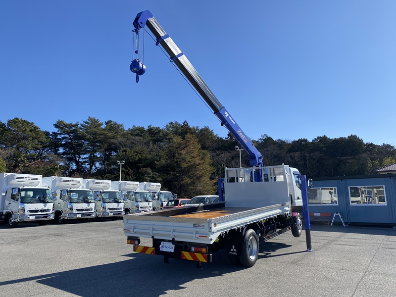キャンター　ワイド超ロング　タダノ4段　ＨＩジャッキ　積載3,250ｋg|中古トラックの販売・買取・査定のアイナビ
