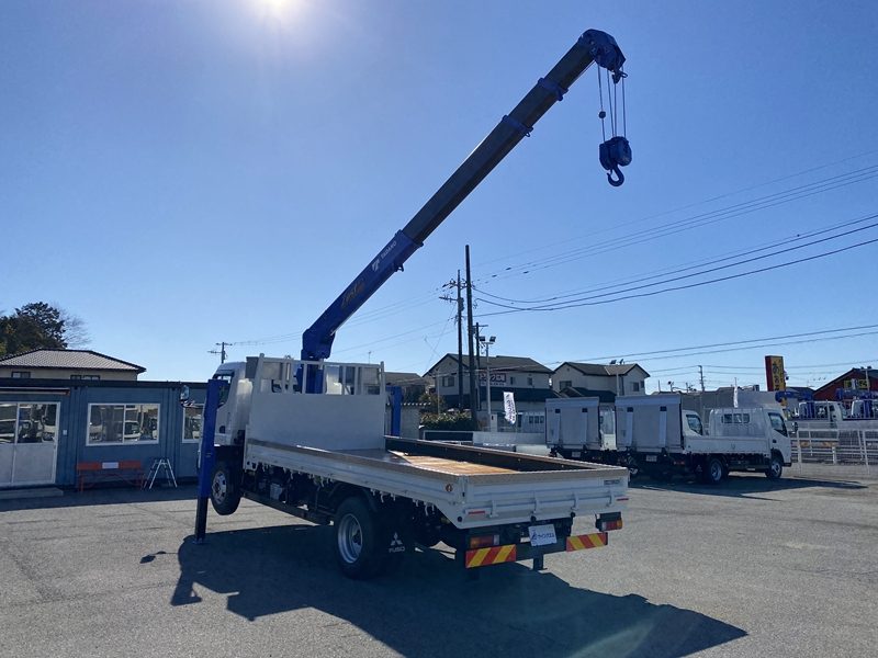 キャンター　ワイド超ロング　タダノ4段　ＨＩジャッキ　積載3,250ｋg|中古トラックの販売・買取・査定のアイナビ